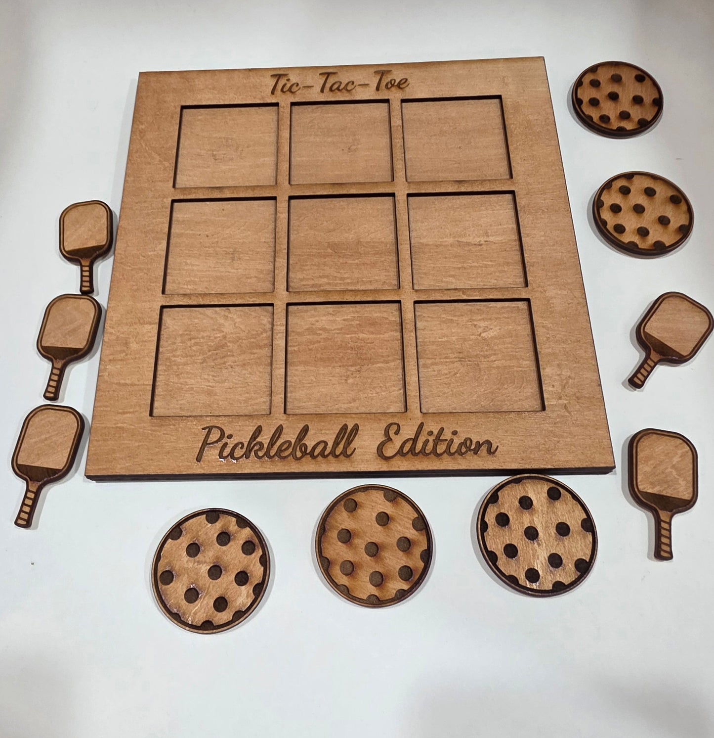 Pickleball Tic Tac Toe Game with Magnetic Pieces