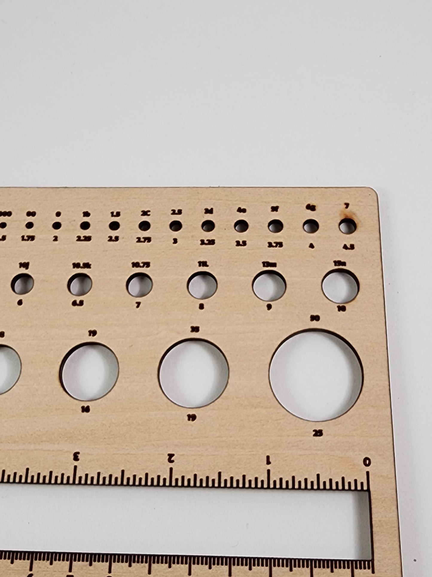 Crochet Hook Gauge